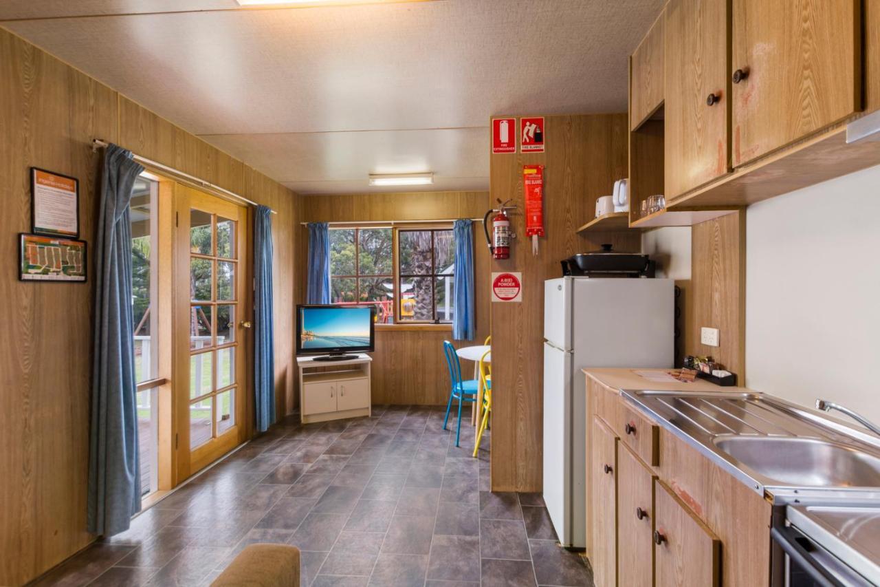 Wairo Beach Holiday Park Tabourie Lake Екстер'єр фото