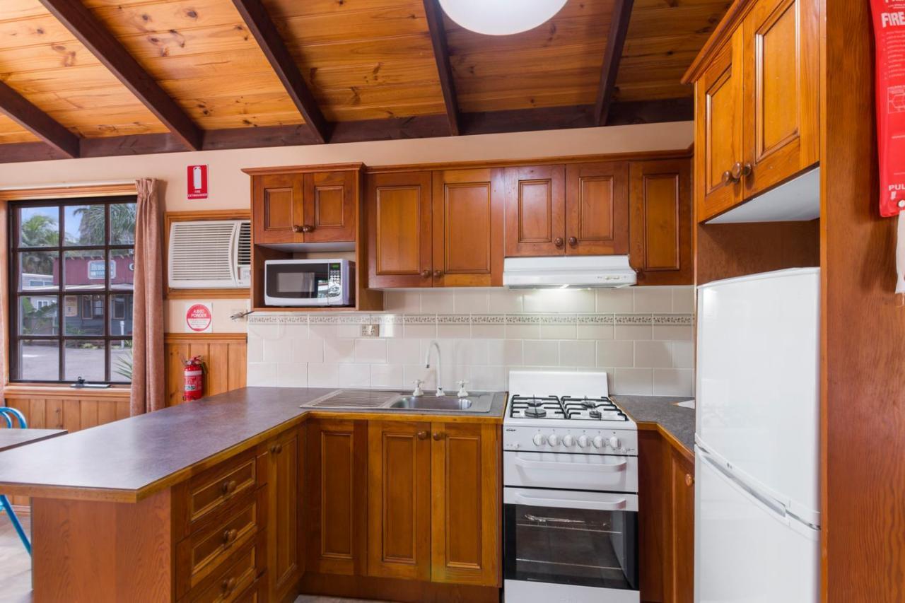 Wairo Beach Holiday Park Tabourie Lake Екстер'єр фото