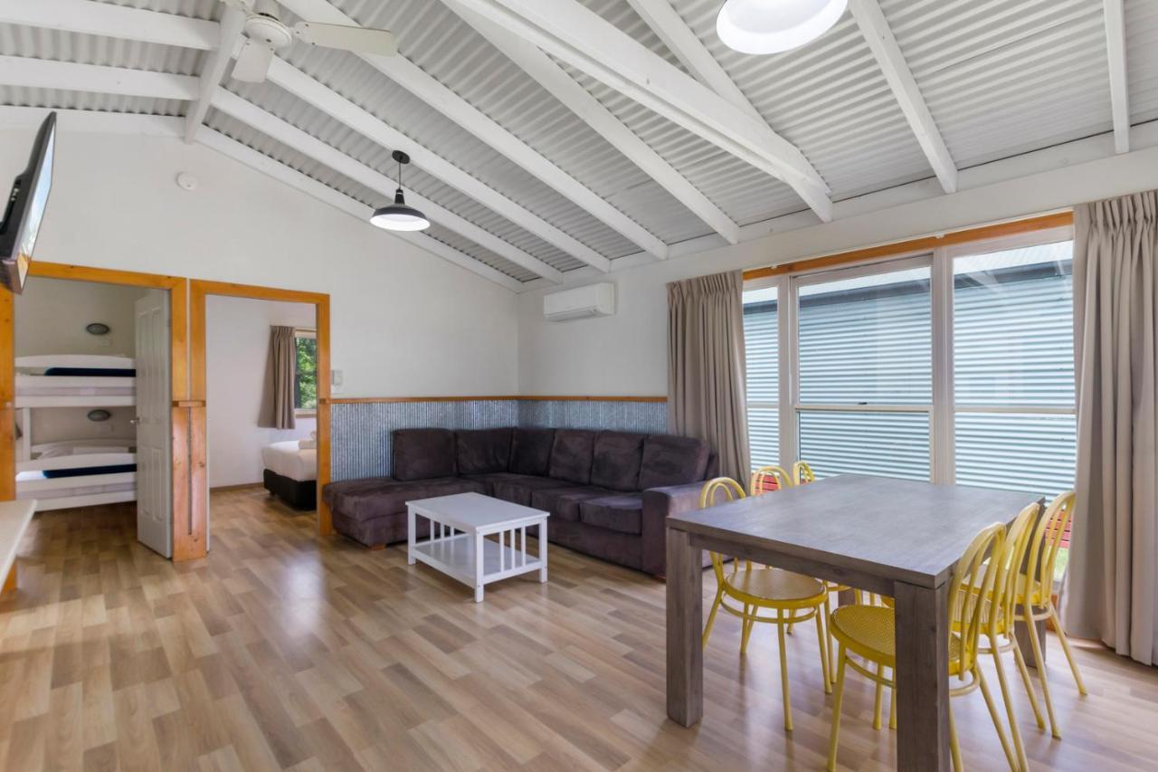 Wairo Beach Holiday Park Tabourie Lake Екстер'єр фото
