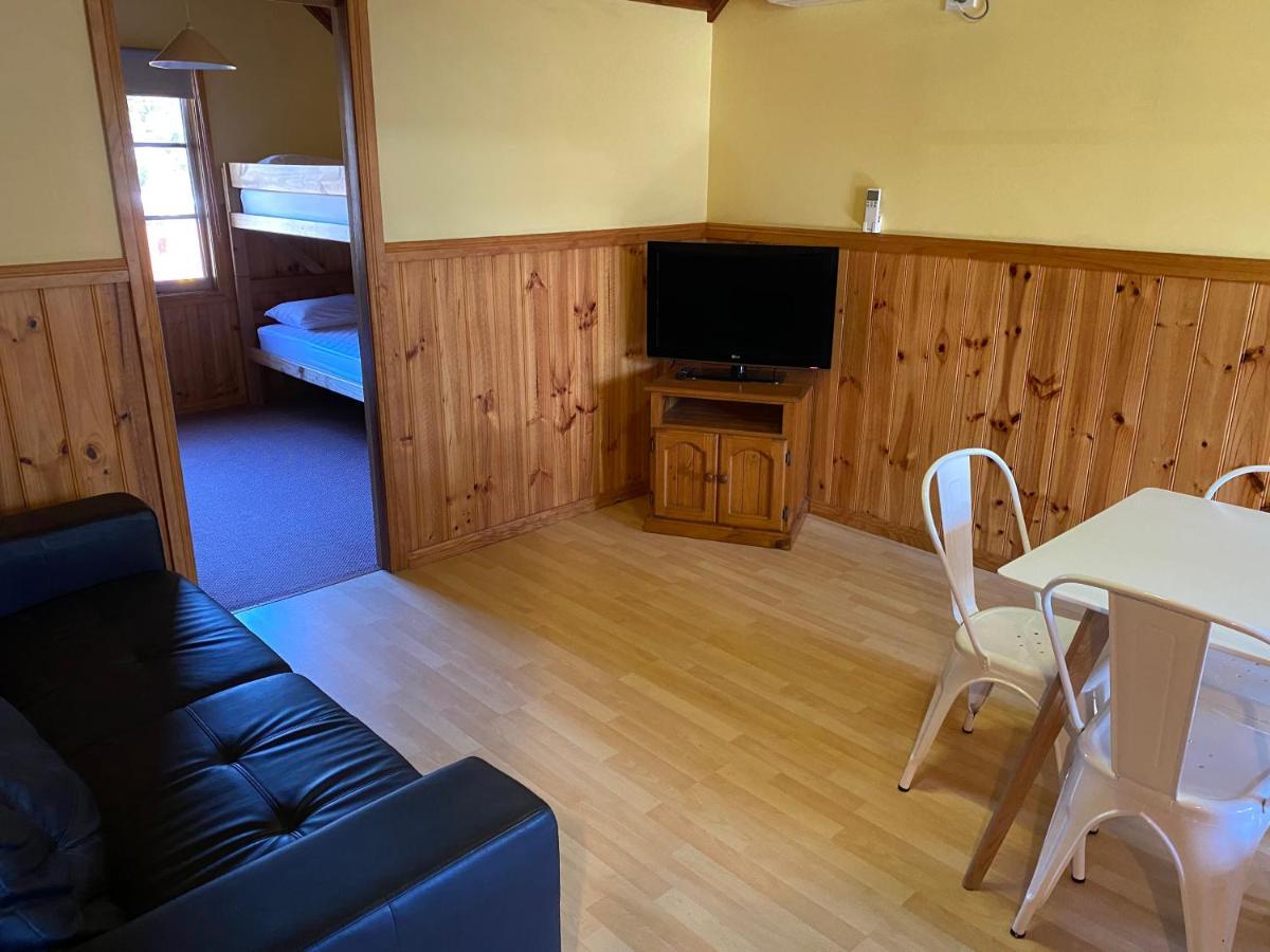 Wairo Beach Holiday Park Tabourie Lake Екстер'єр фото